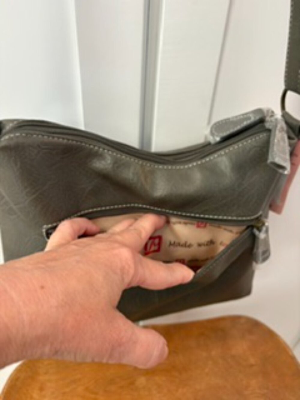 STONE MOUNTAIN Laredo riveted handbag NWT - Picture 5 of 8